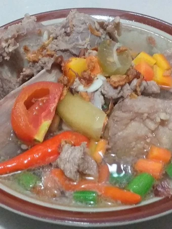 Langkah Mudah untuk Menyiapkan Resep 43. Asem Asem Daging dan Tulang Sapi yang Enak Banget