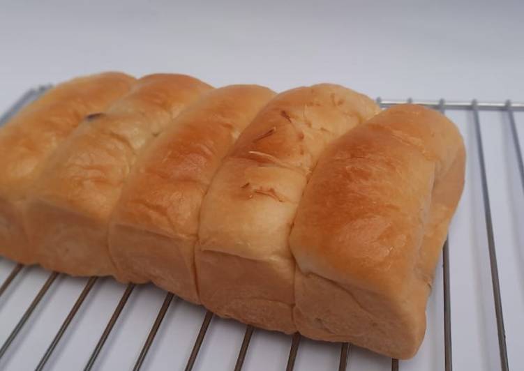 Cara Gampang Menyiapkan Roti bantal super empuk, Lezat