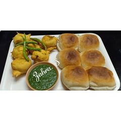 A picture of Vada pav.
