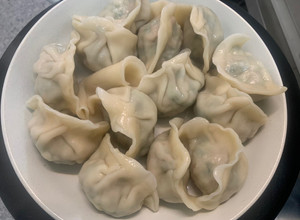 韭菜水餃 的食譜成品照片