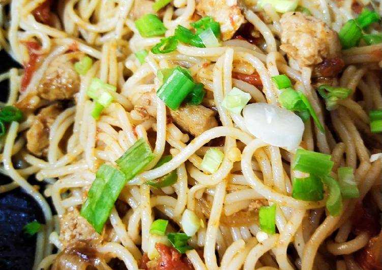 Recipe of Ultimate Spicy chicken spaghetti