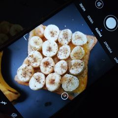 A picture of Banana on slice😋🍌🍞(Healthy breakfast).