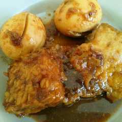 A picture of Bacem tahu tempe telor.