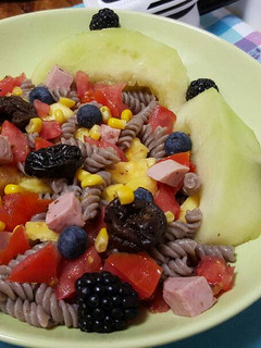 Una foto de Ensalada de trigo sarraceno con fruta