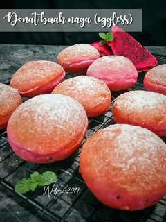 Foto resep Donat buah naga (eggless)