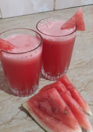 A picture of Watermelon juice.