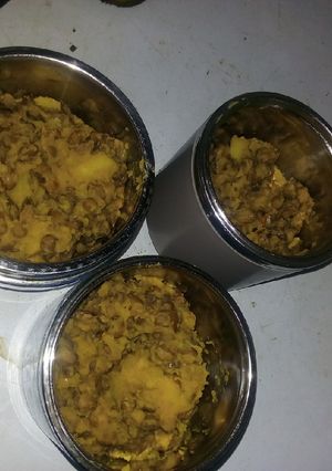 A picture of Porridge beans and yam.