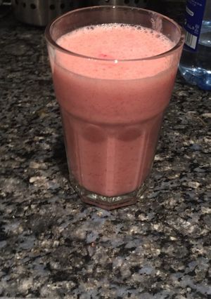 A picture of Strawberry Smoothie - Before Exercising.