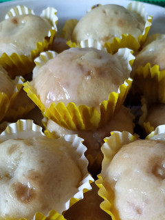 Una foto de Magdalenas (muffins), con peras 🍐🍐