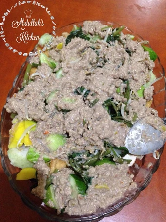 Cara Gampang Membuat Resep Rujak Petis Jawa Timur yang Bikin Ngiler Anti Ribet, Lezat