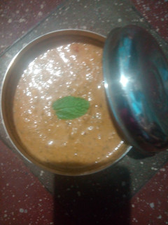 புதினா வதக்கு சட்னி (Puthina chutney recipe in tamil) செய்முறை முக்கிய புகைப்படம்
