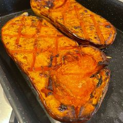 Roast Butternut Squash with Smoked Garlic 🧄 A picture of Roast Butternut Squash with Smoked Garlic 🧄.