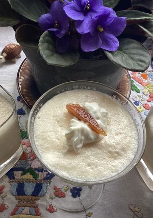 Una foto de Mousse de naranja