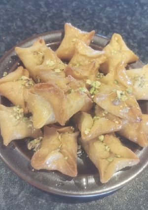 صورة لوصفة حلى السميد بالجبنه