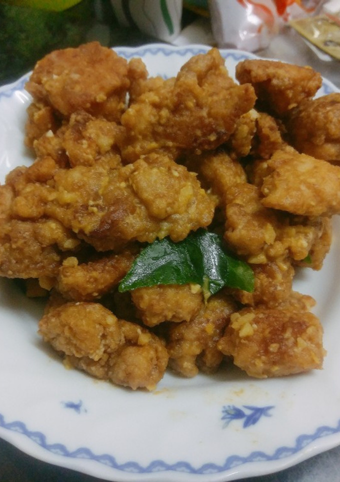 鹹蛋黃雞塊 的食譜成品照片