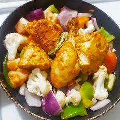 A picture of Chicken tandoori veg.