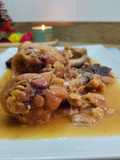 Jamoncitos de pollo en salsa de turrón duro