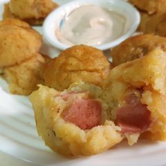 A picture of Stuffed Potatoes.