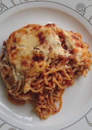 Hình của món Cheese baked bolognese spaghetti.