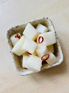 A picture of Honey Pickled Radish.