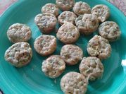 Una foto de muffins de brócoli