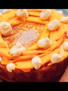 मैंगो केक (mango cake recipe in hindi) रेसिपी मुख्य फोटो