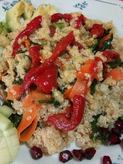Una foto de Salteado de kale con quinoa