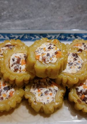 Hình của món Khổ qua nhồi kho chay.