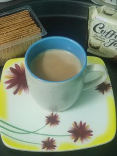 इम्यूनिटी बूस्टर मसाला चाय (Immunity booster masala chai recipe in hindi) रेसिपी मुख्य फोटो