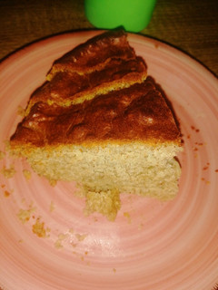 A picture of Yoghurt Banana cake.