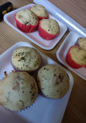 Una foto de Muffins de Panceta, Puerro y Queso