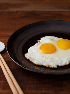 【家樂福廚房】深夜食堂》荷包蛋(第110夜) 的食譜成品照片