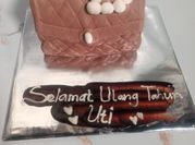 Gambar fondant coklat putih