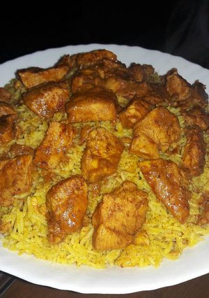 صورة لوصفة رز بسمتي بقطع الدجاج