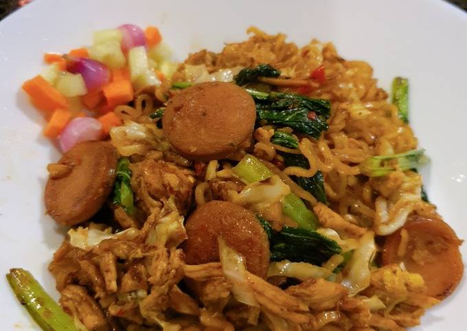 Cara Gampang Membuat Mie Tektek Abang-abang yang Bikin Ngiler