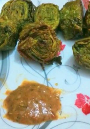 अरबी के पत्ता का रिकोछ (arbi ke patta ka ricochh) रेसिपी मुख्य फोटो