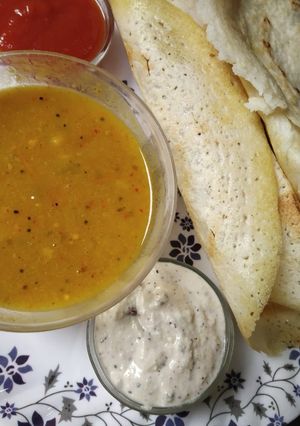 मसाला डोसा (Masala Dosa recipe in Hindi) रेसिपी मुख्य फोटो