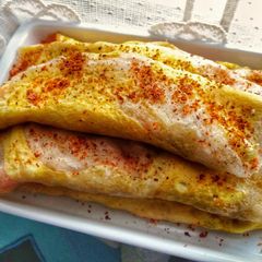 Cilung Isi Mie / Tapioca and Egg Omelette With Noodle A picture of Cilung Isi Mie / Tapioca and Egg Omelette With Noodle.