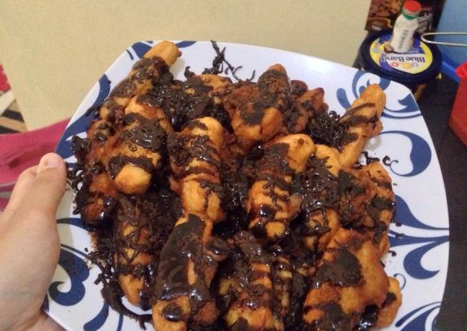 Resep Pisang Goreng Toping Coklat Oleh Devi Nurmayanti Cookpad