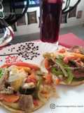 Tostadas de alambre de res gratinado
