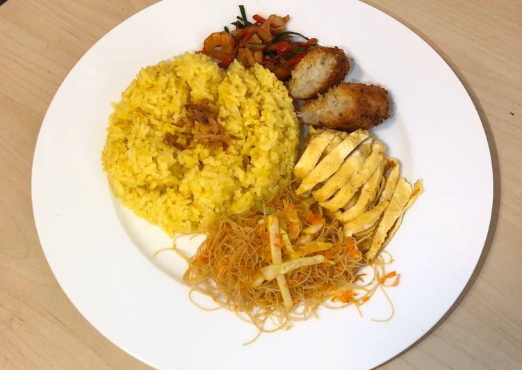 Nasi Kuning Fancy