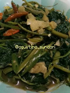 Foto resep 36. Tumis Kangkung Saus Tiram