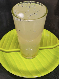 பச்சை திராட்சை,எலுமிச்சை ஜூஸ் (Green grapes,lemon juice) செய்முறை முக்கிய புகைப்படம்
