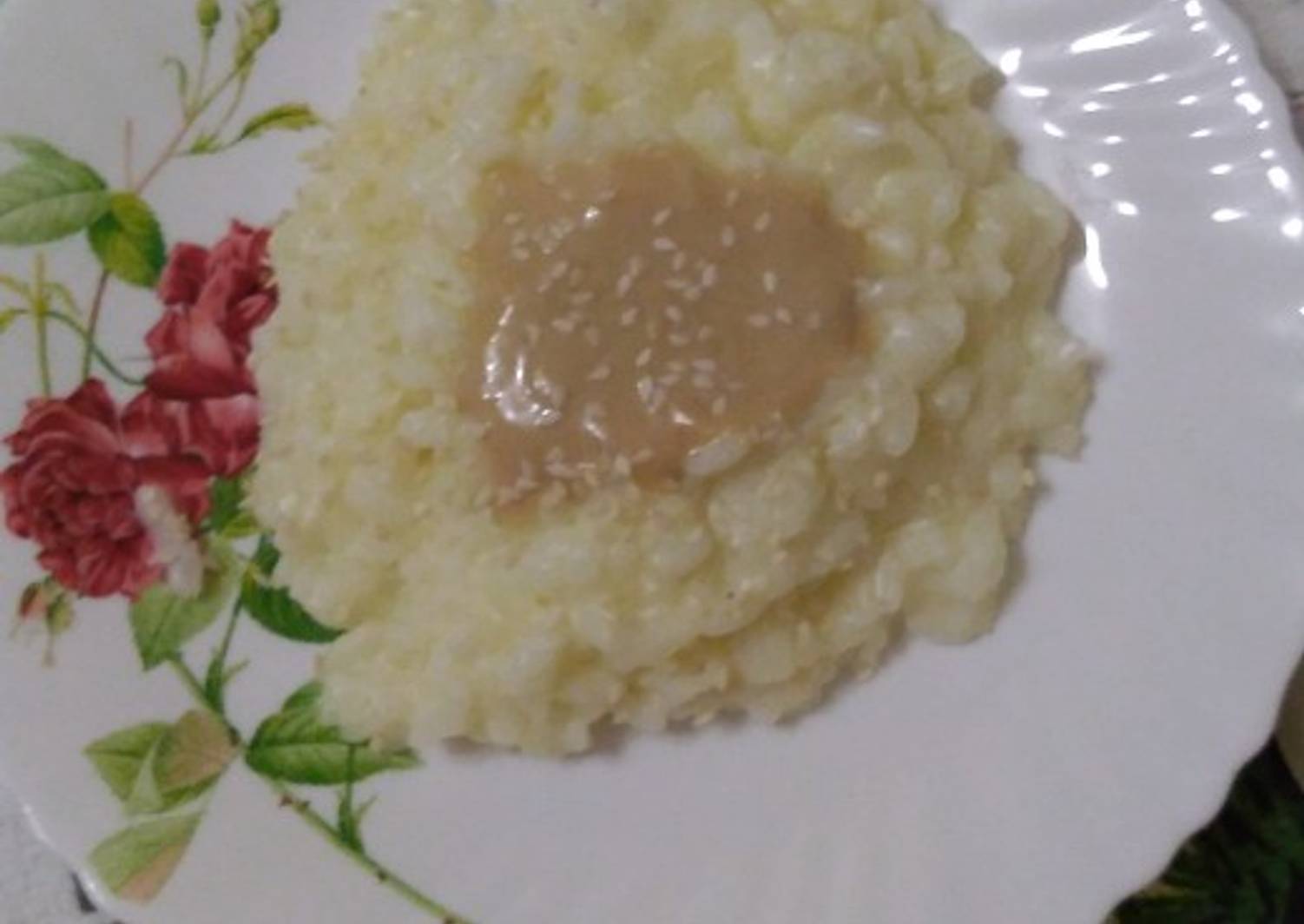 Каша рисовая с кунжутом