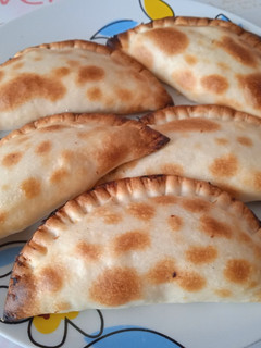 Una foto de Empanadillas de calabacín y queso