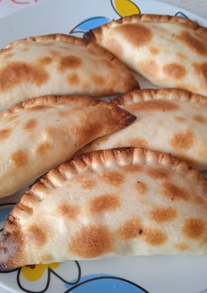 Una foto de Empanadillas de calabacín y queso