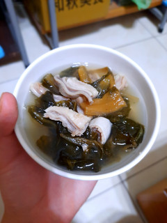 福菜豬肚湯（電鍋料理） 的食譜成品照片