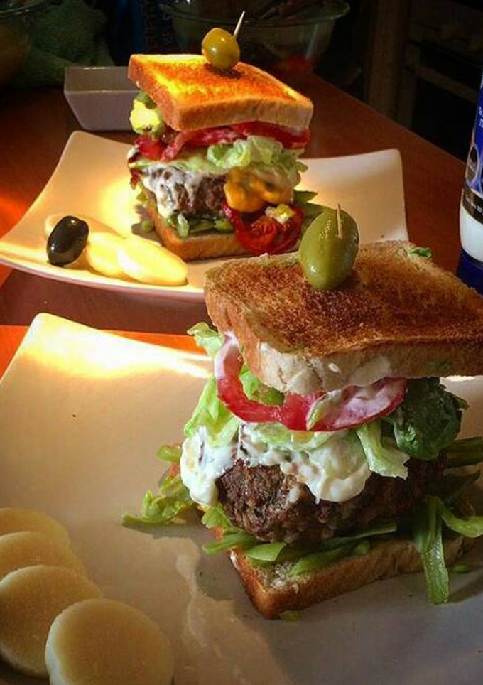 Una foto de Hamburguesas caseras rellenas