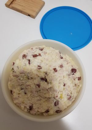 O poză a rețetei Salată de cartofi și pui.