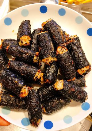 Hình của món Chả ức gà rong biển.